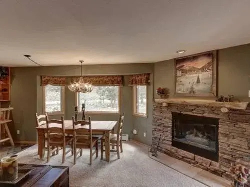 Cinnamon Ridge Condominiums