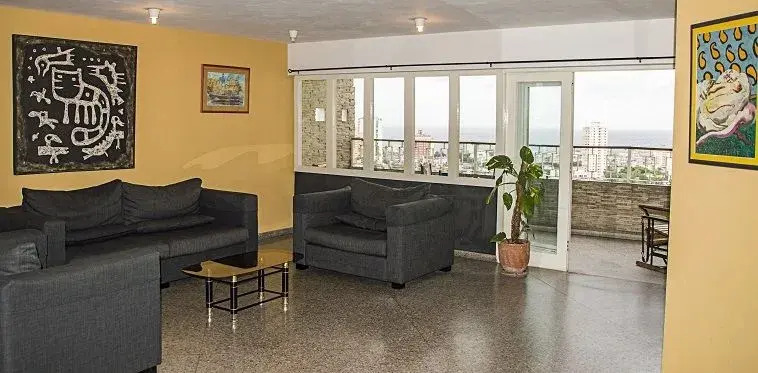 Aparthotel Ada