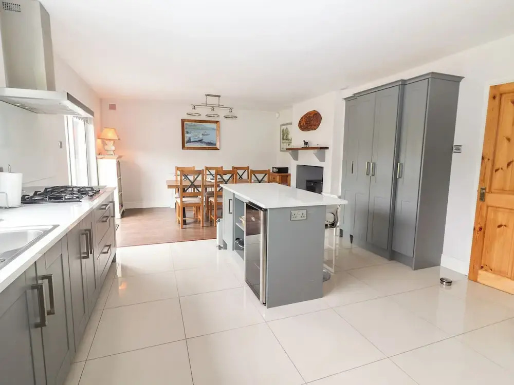 17 Clover Hill