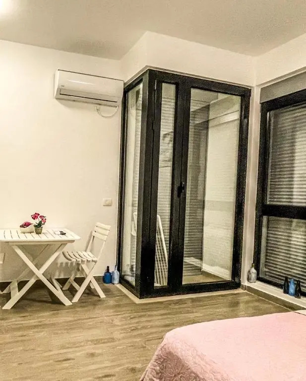 Apartmani E1 & E2