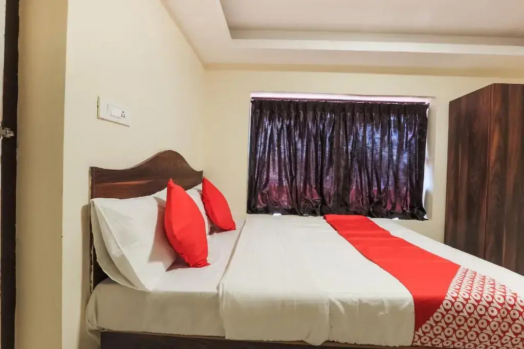 Sri Krishna Inn By OYO Rooms