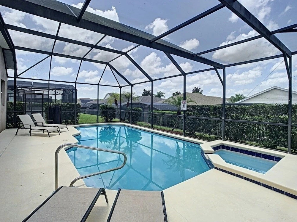 6 Bed Close To Disney In A Gated Resort Community 6 Bedroom Villa by Redawning
