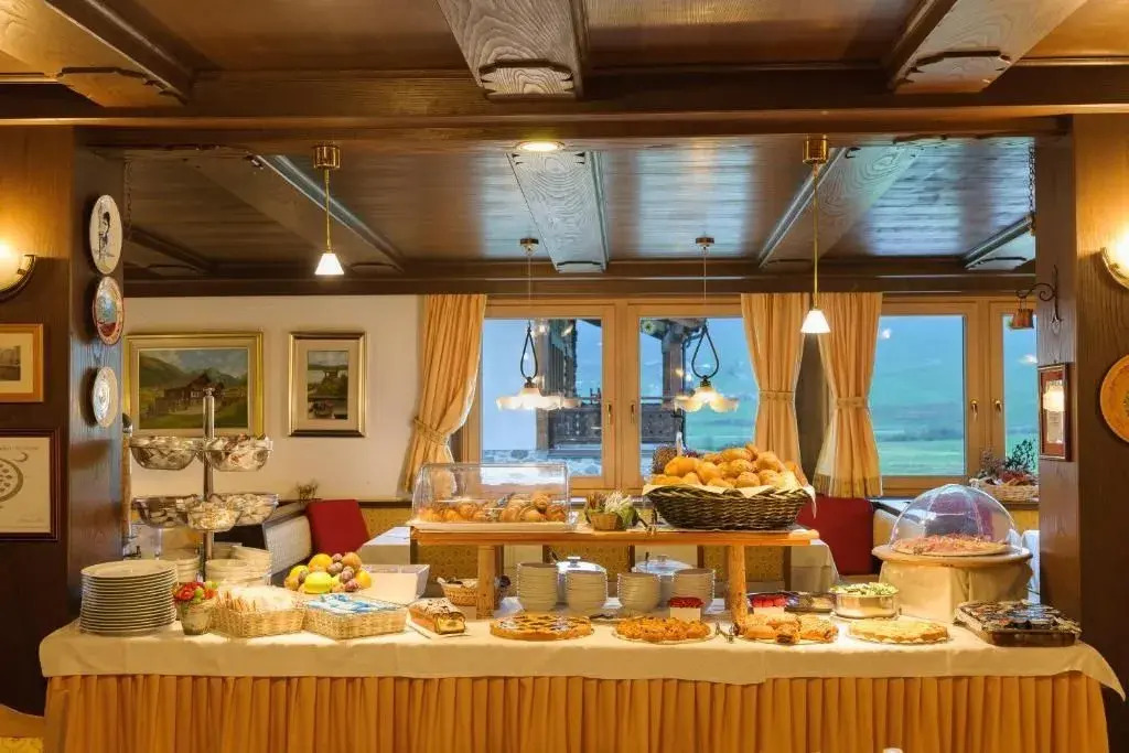 Paradise Lodge