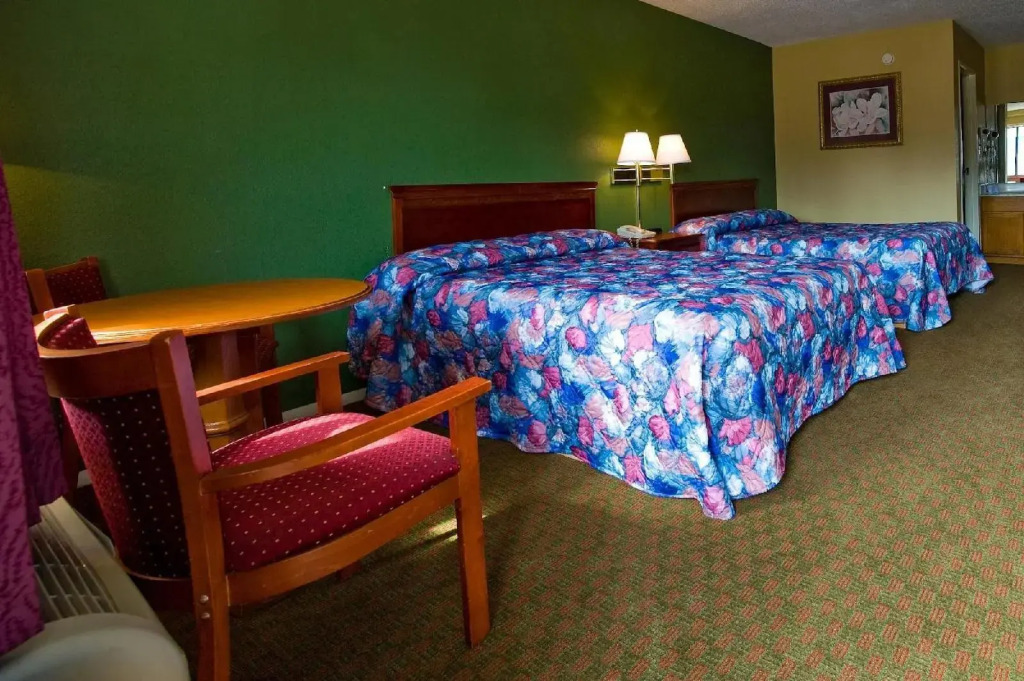Motel 6 Millington TN