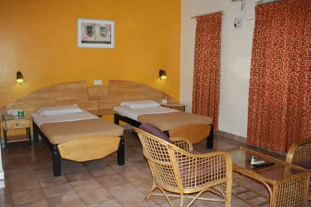 Tom's Hotel