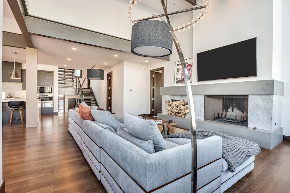 Luxury Five Bedroom Private Home with stunning Park City views home