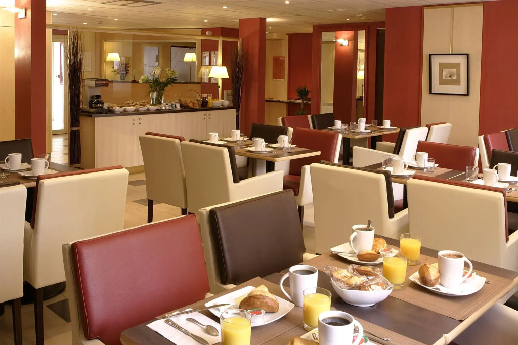 Hotel Cerise Chatou