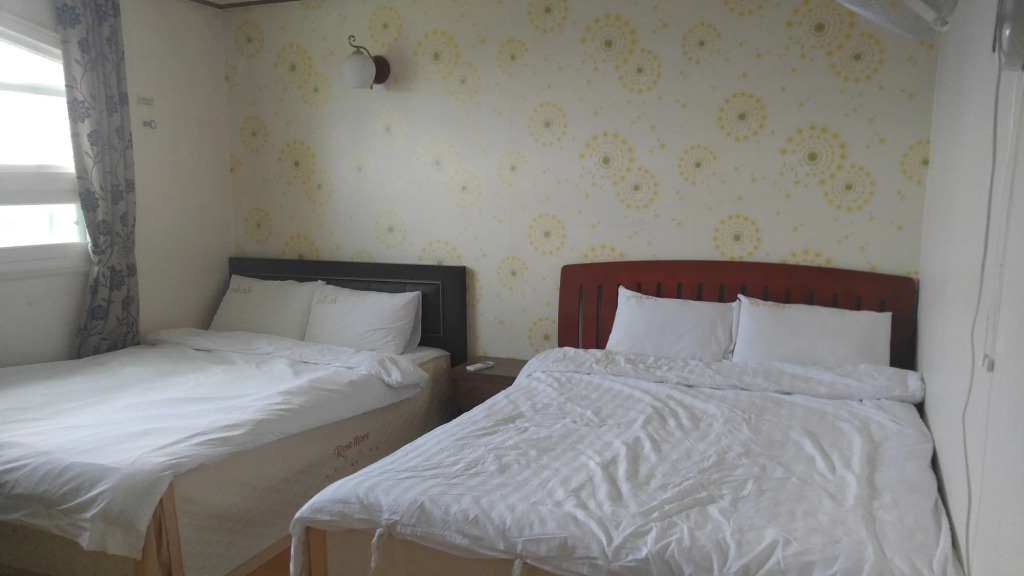 Shiny Hotel