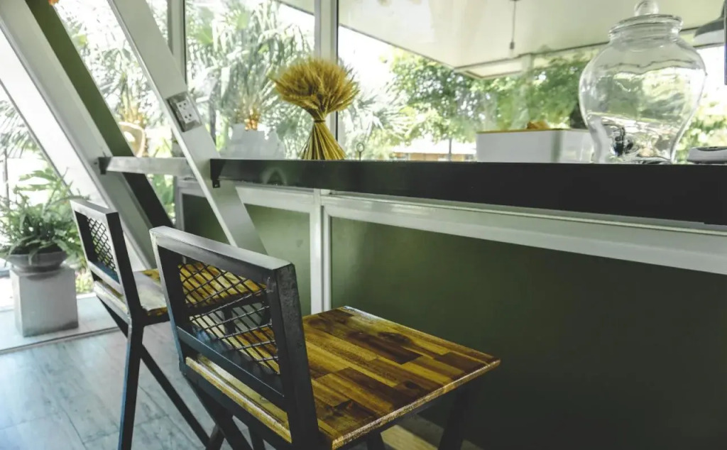 Patoey House