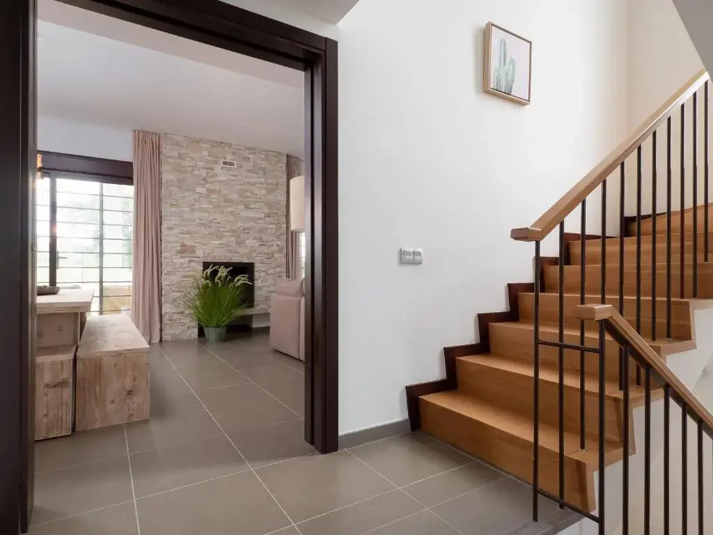 2301 - Luxury villa with private pool