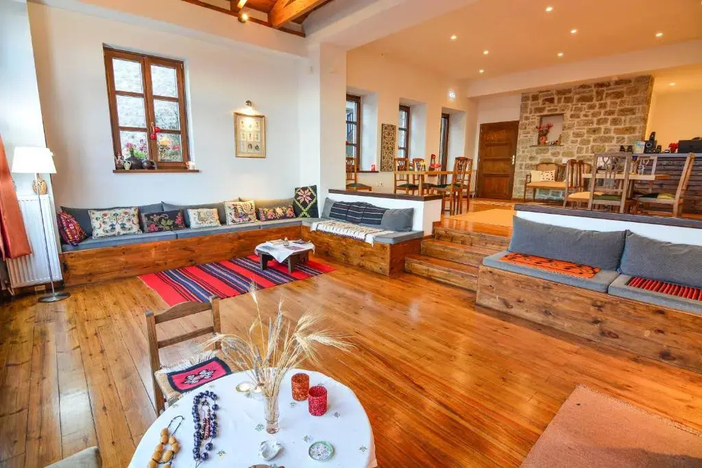 Aipytos Guesthouse