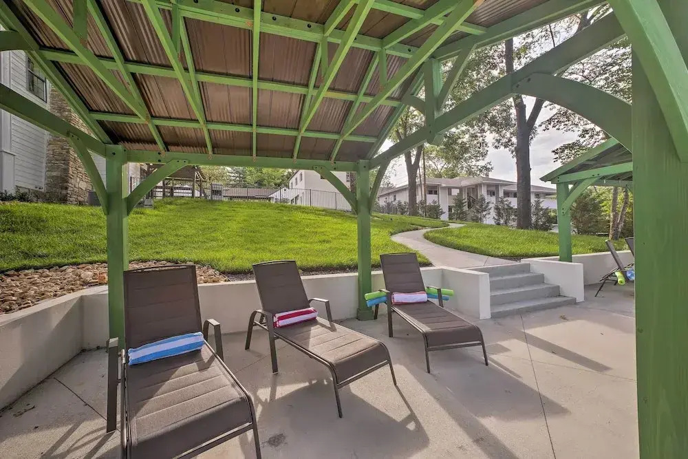 Walk to Branson Landing! Dtwn Home w/ Pool Access