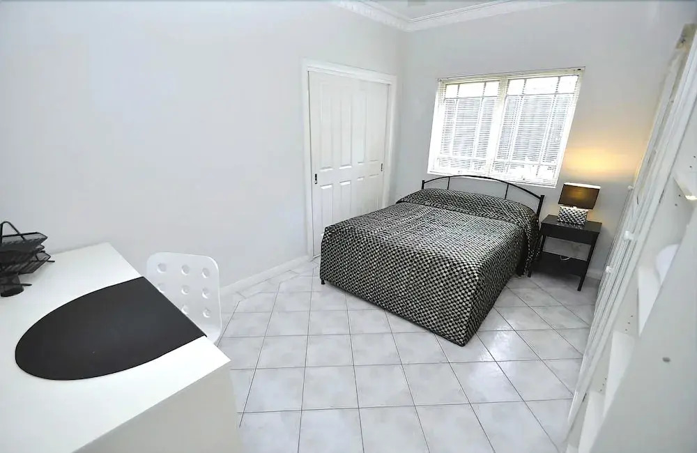 Kingsford 12 Shaw Furnished Apartment