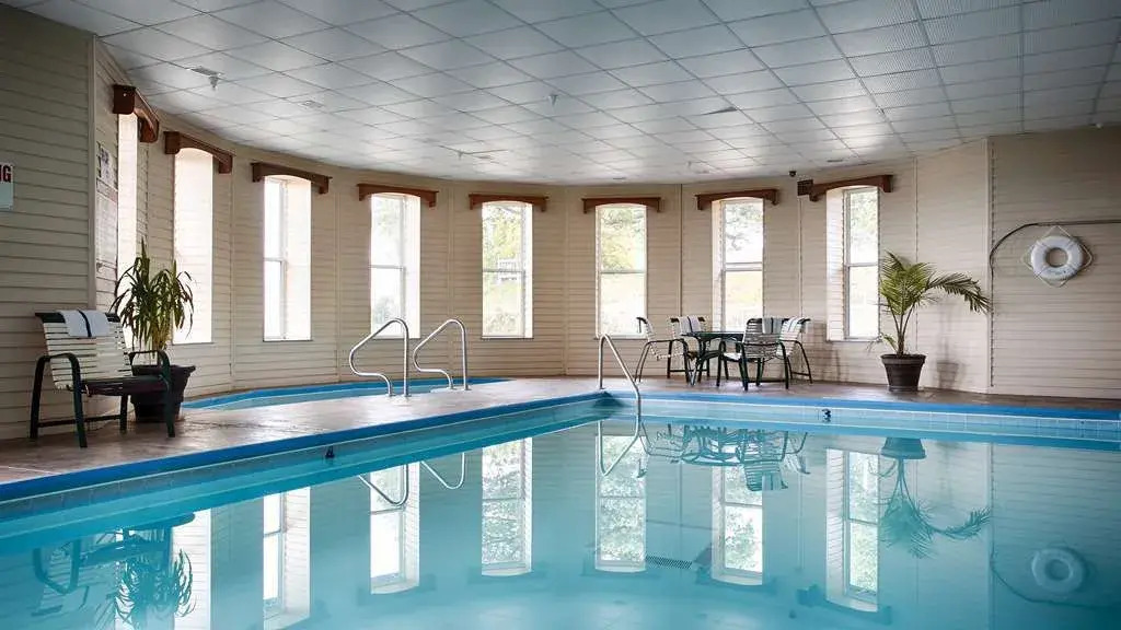 Hotel Chequamegon, BW Signature Collection