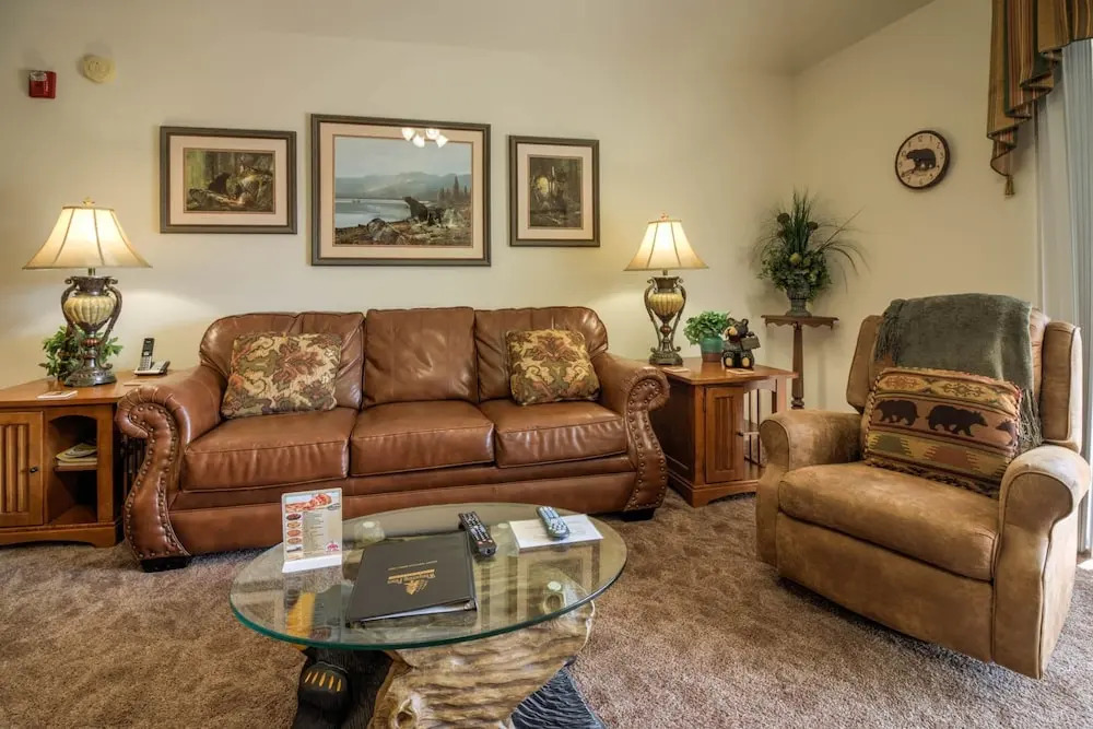 Whispering Pines 654