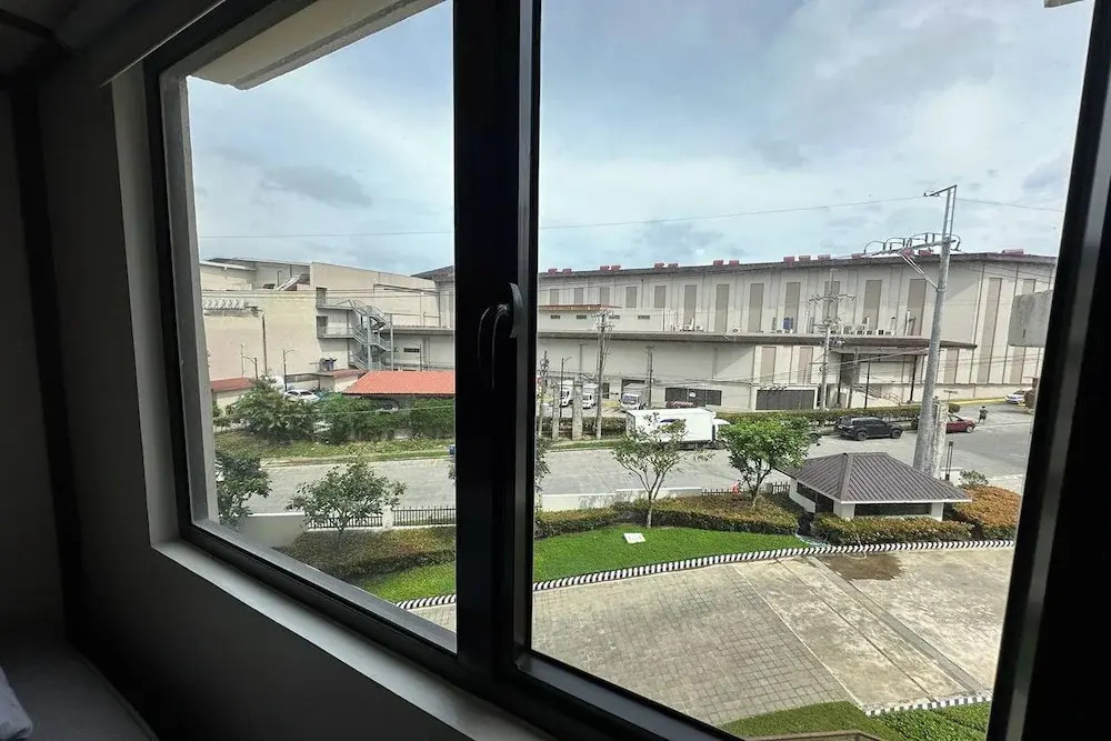 Avida Units Staycation near Ayala Serin Tagaytay