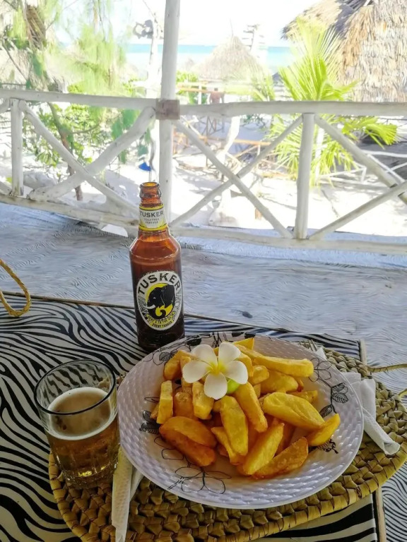 House With 3 Bedrooms in Watamu, With Pool Access, Furnished Terrace a