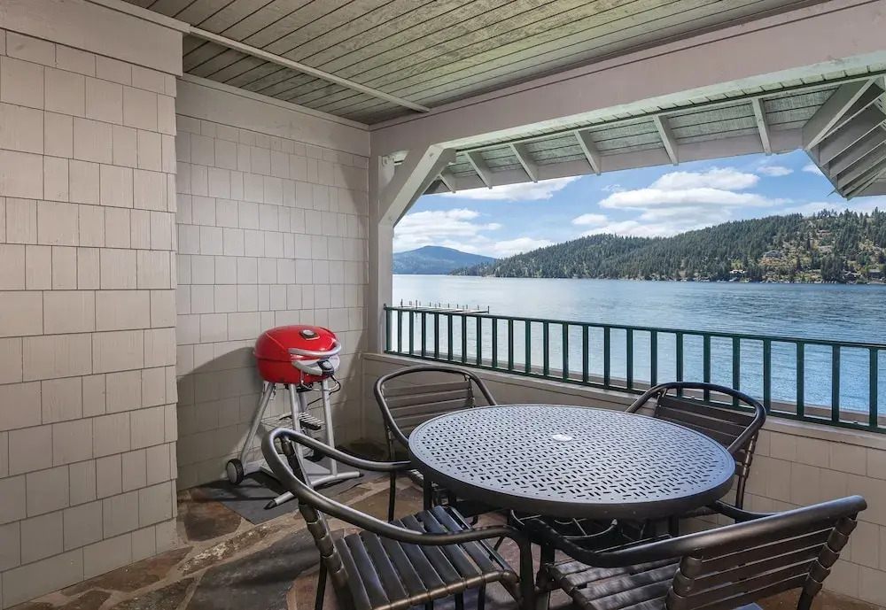 WorldMark Arrow Point
