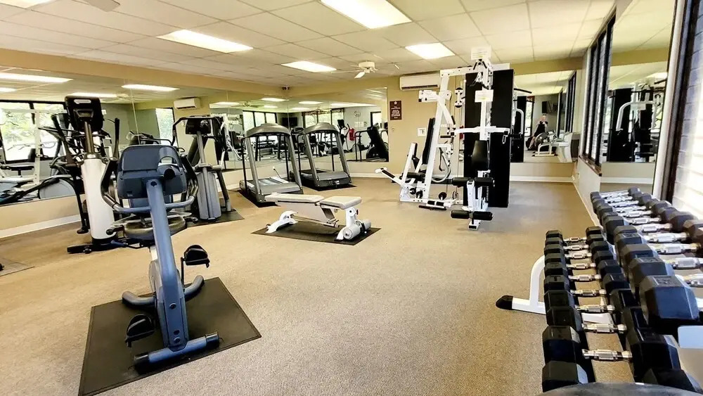 Newly Renovated - Gorgeous Condo & Location - Vrkcv