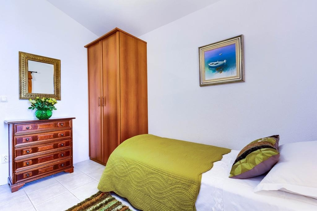 Apartments Lidija