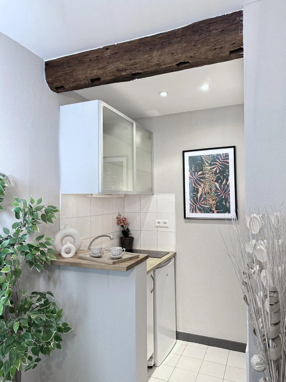 1605 - Best deal apartment