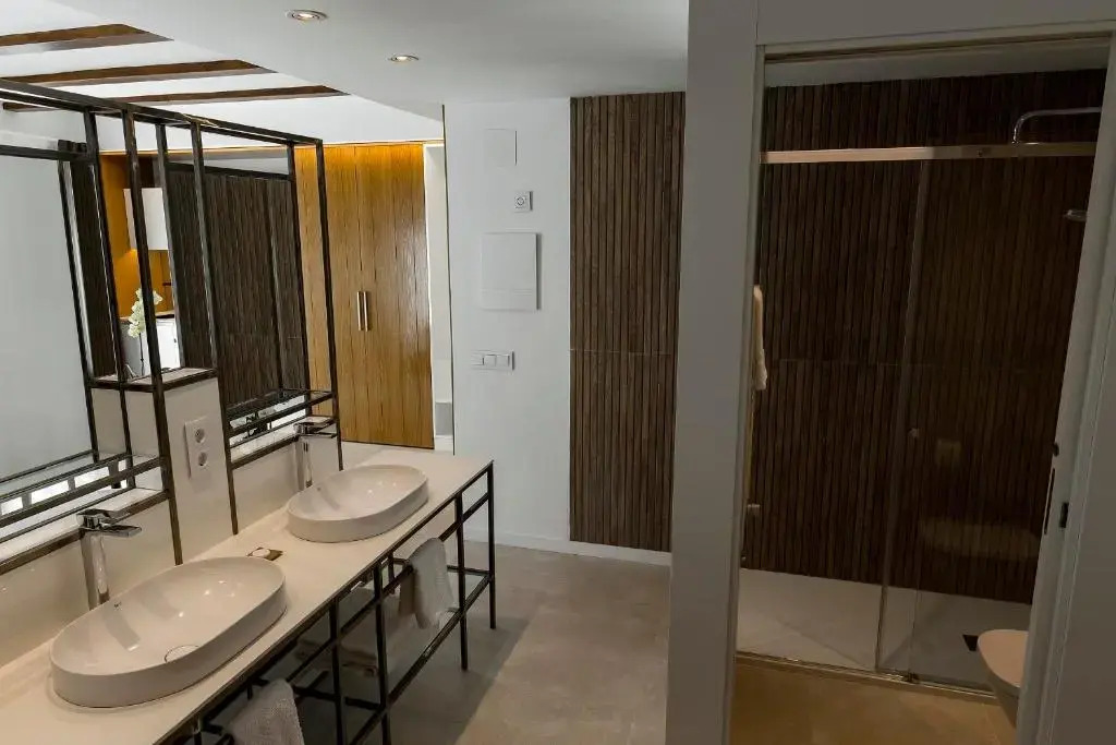 Vinatea Suites con jacuzzi privado en el centro de Morella