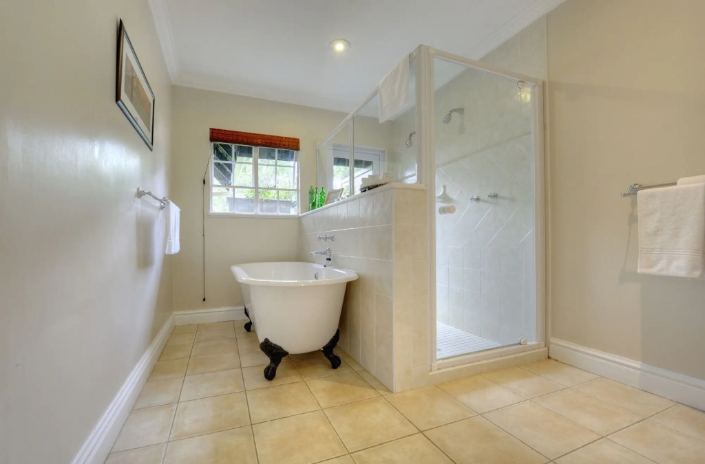 Moorcroft Manor Boutique Country Hotel