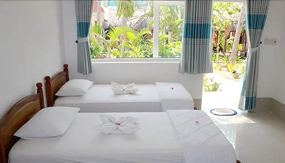 Bien Dua Backpacker Hotel