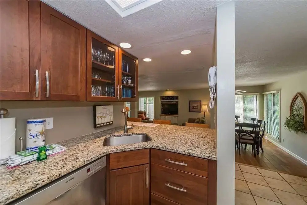 St Andrews Common 1658 - One Bedroom Condo