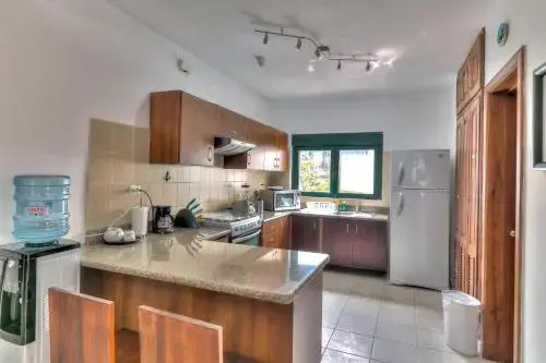Oceanfront 3 Bdr Apt L202