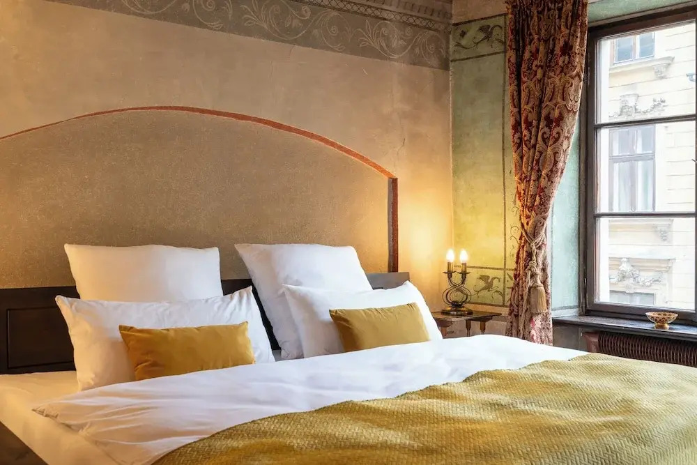 500 Year House - Kraków Old Town - Historic Apartments by Staymoovers