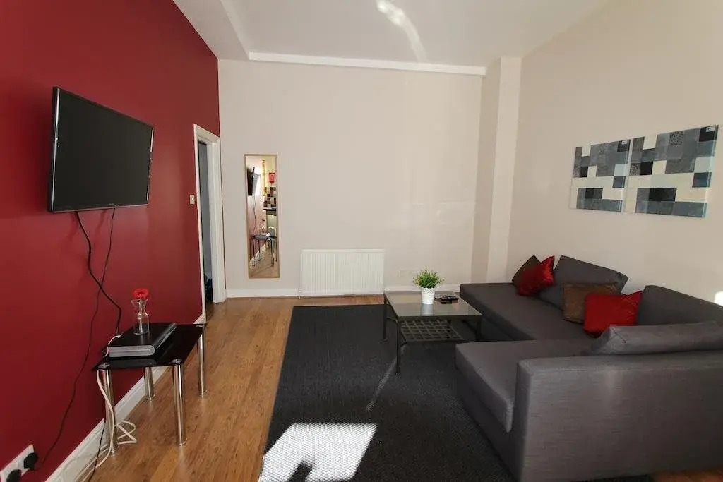 Brackenbury Serviced Apartments
