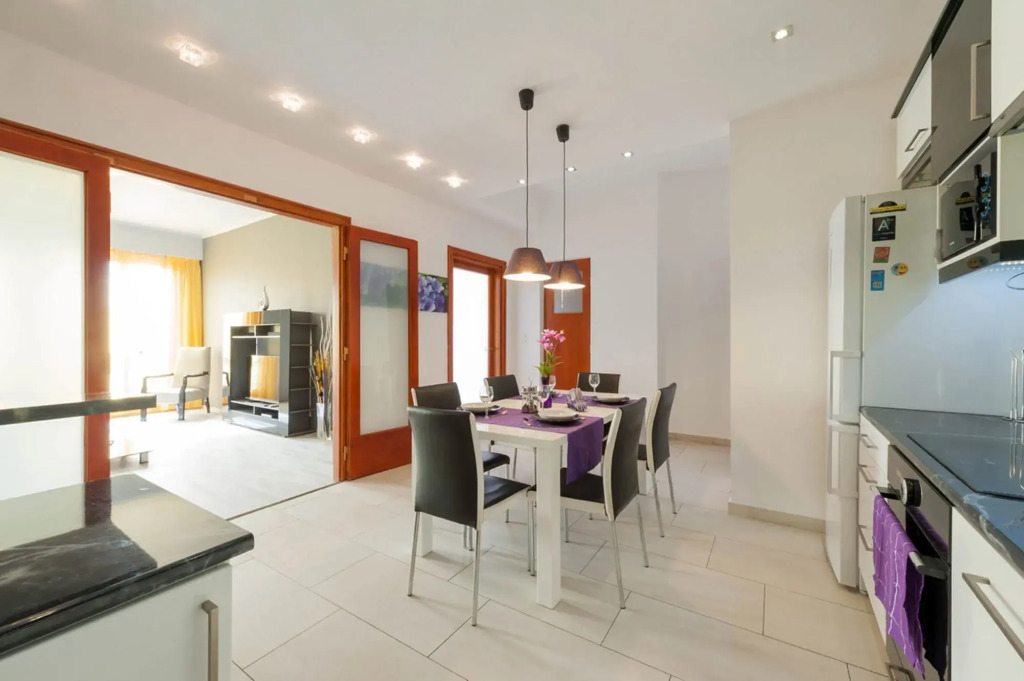 WOW City Hostel