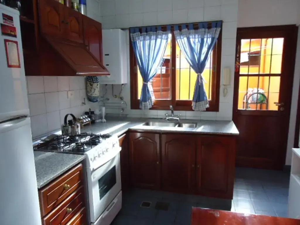 Casa En Tres Cerritos