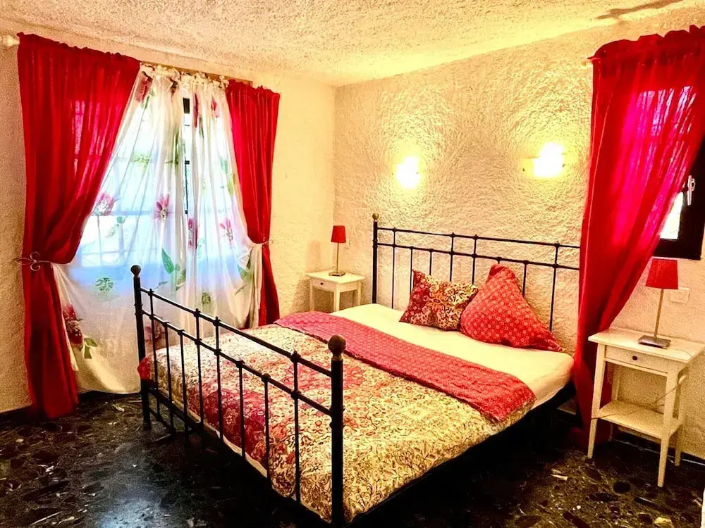 Majestic Villa in Lecci With Garden