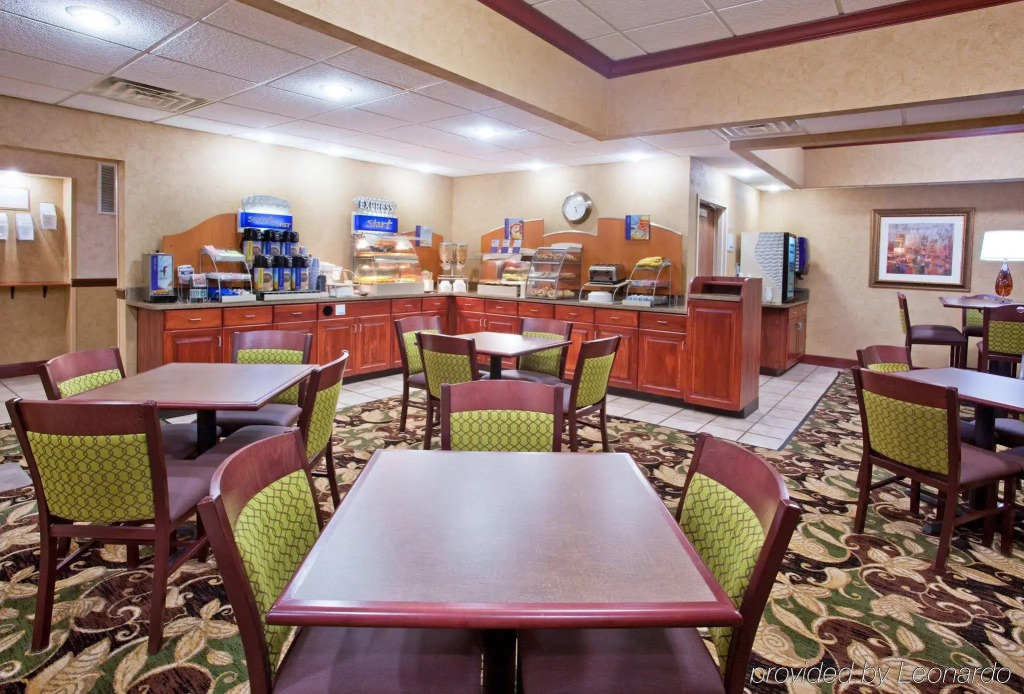 Holiday Inn Express & Suites Troy by IHG