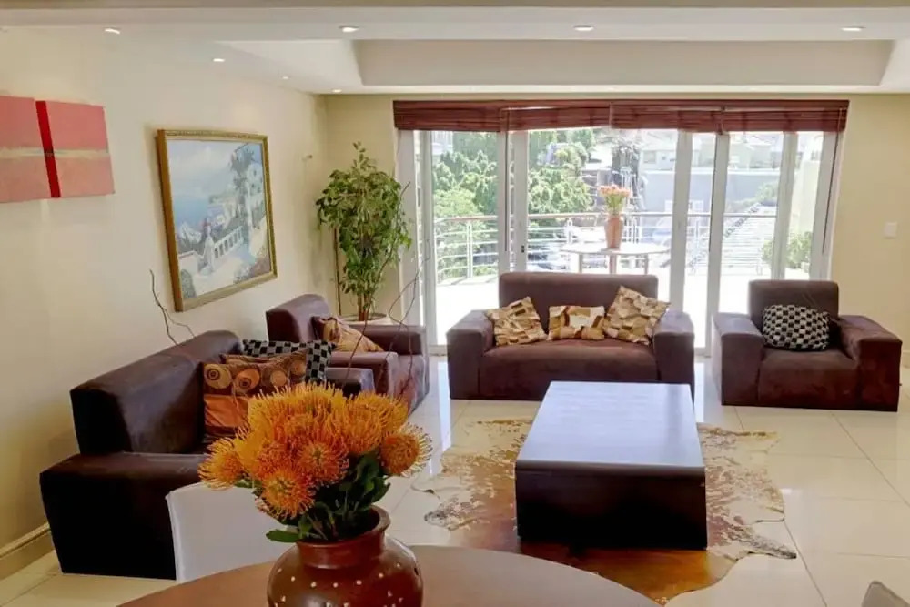 4 Bedroom Apartment With Views in Cape Town