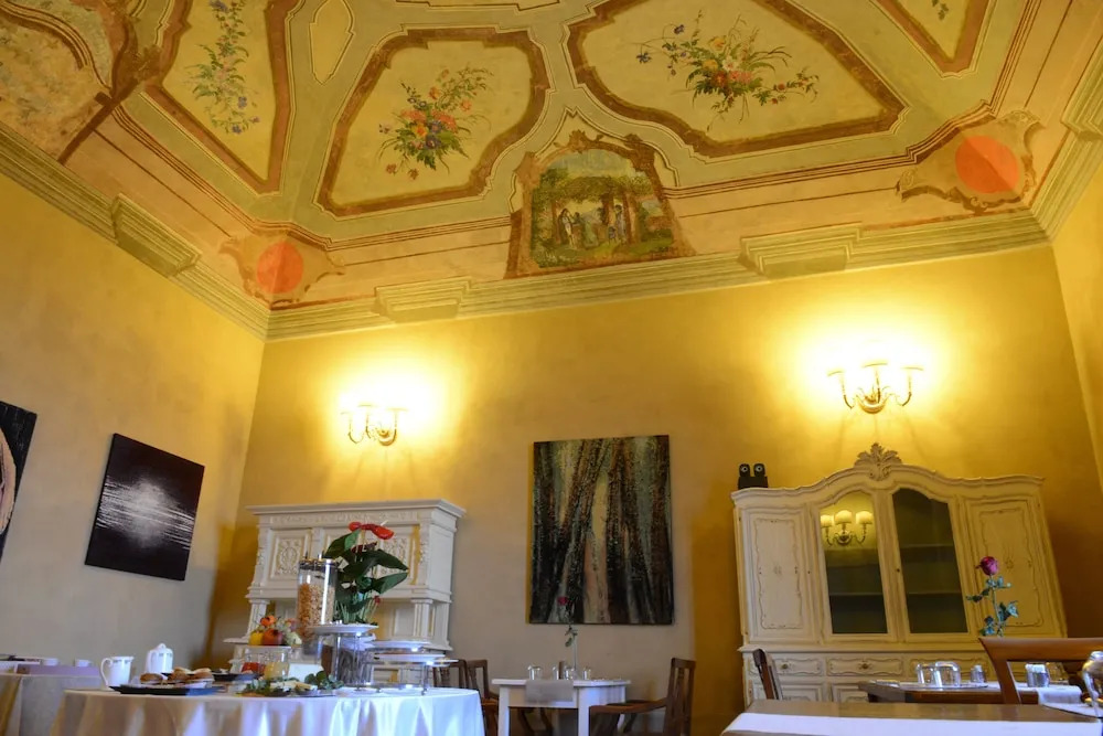 Relais Palazzo Paleologi Sec.XIV