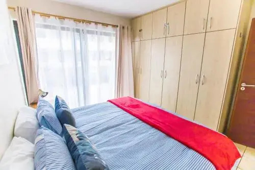 RnB's Seaside Apartments
