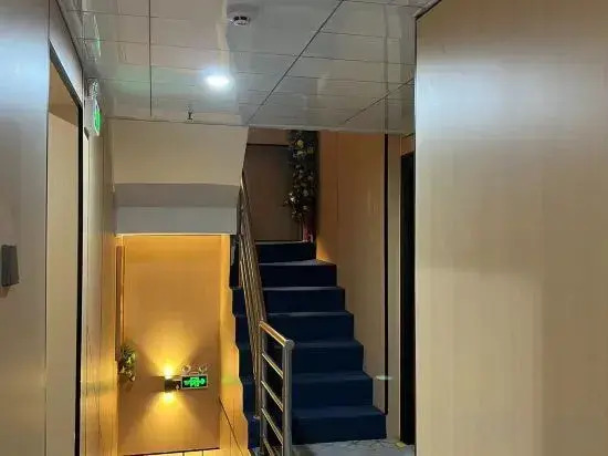 Yimin Apartment Shangxiajiu Pedestrian Street
