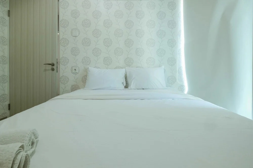 Comfy and Modern 2BR Grand Kamala Lagoon Apartment