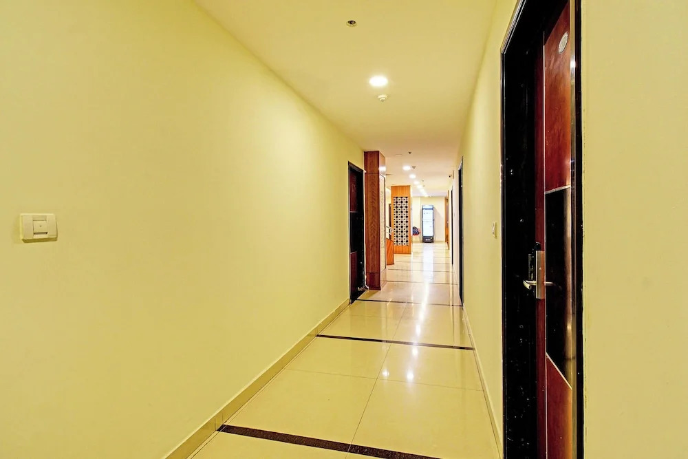 Fabhotel Rudra Grand