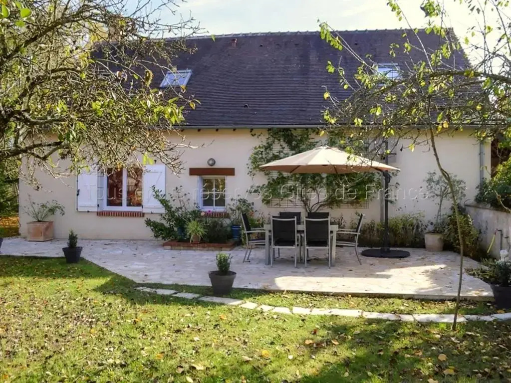 Charmante maison Touraine avec jardin clos près dAmboise - FR-1-381-377