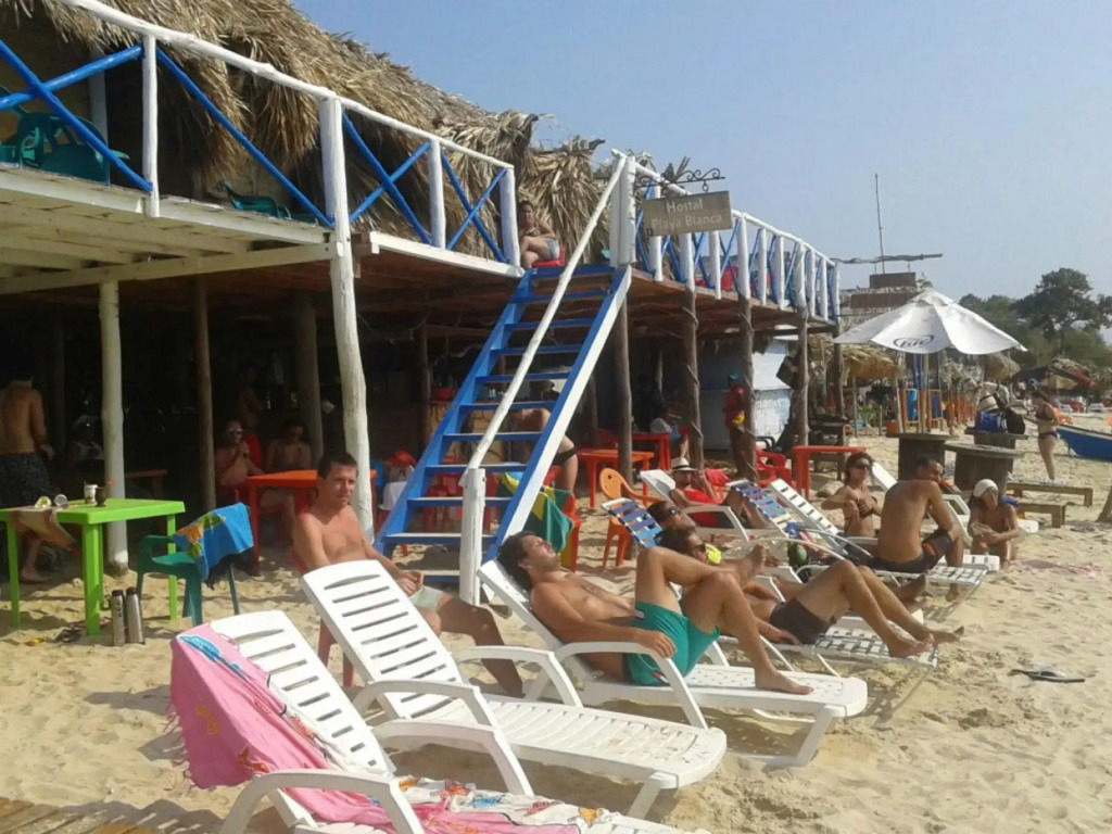 Hostal Playa Blanca