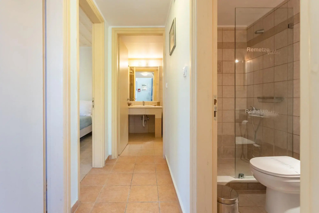 Nafsika Beach House Large Private Pool Walk to Beach Sea Views A C Wifi Car Not Required - 1880