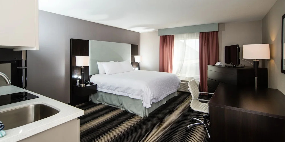 Western Star Signature Hotel & Conference Centre
