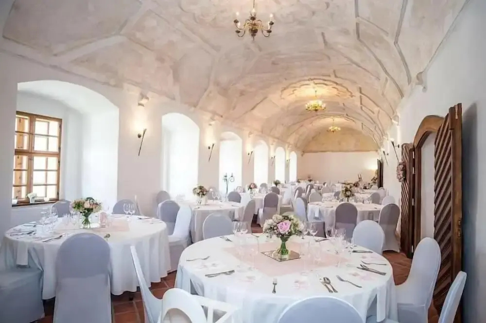 zámek Kolštejn - hotel Chateau Goldenstein