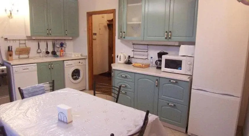 Intermark Serviced Apartments - Patriarch's Ponds Area