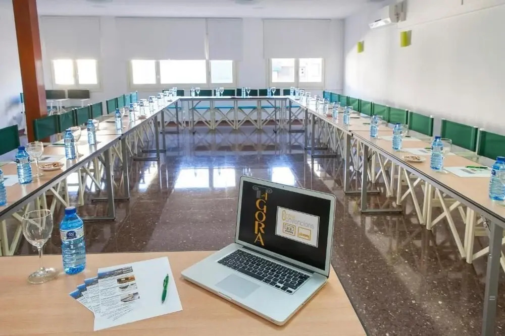 Hotel Agora