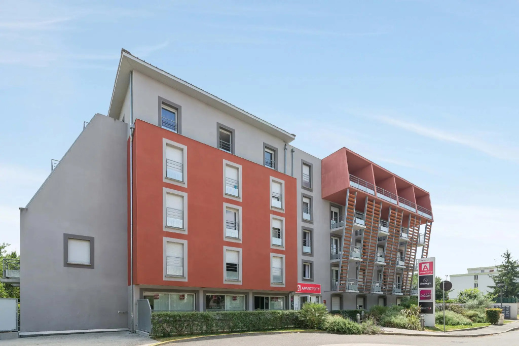 Park & Suites Confort Toulouse LHers